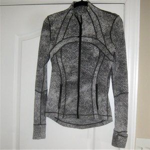 Lululemon DEFINE Jacket Sz 6 Black Gray Space Dye Zip Front Long Slv